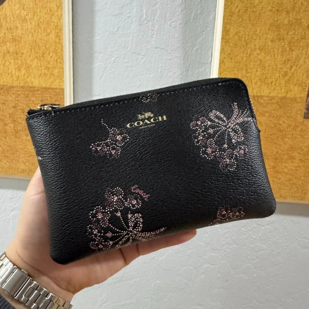 Coach Corner Zip Wristlet Floral Coquette Bouquet Bows Ribbon Pink